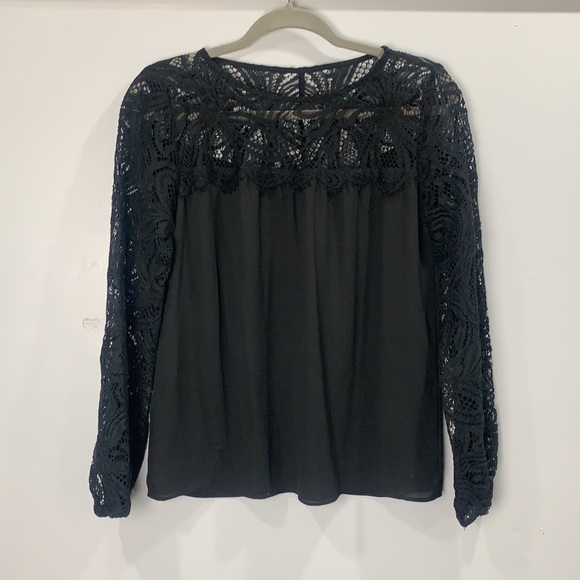 New Lilly Pulitzer Keegan Top in XS - Picture 4 of 8